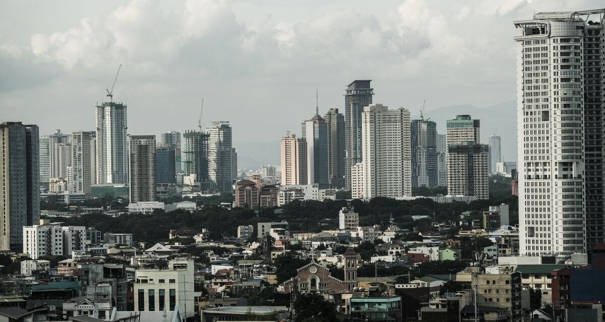 Philippines Extends Foreign Land Lease Rights to 99 Years Under New Investment Law